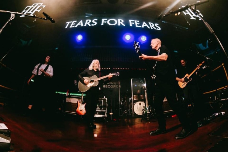Tears for Fears Tour Takes Fans into the Cosmos